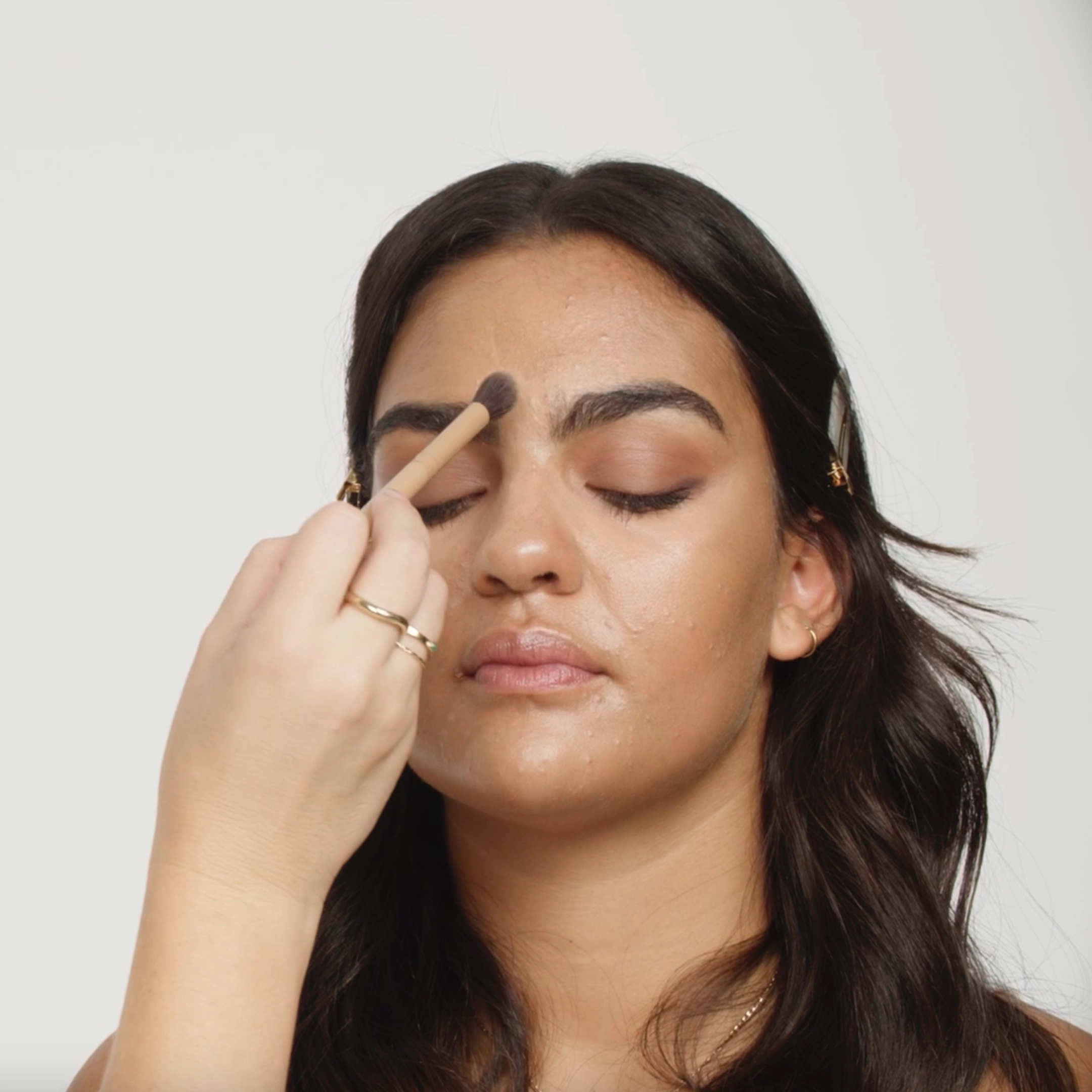 How to: Light Application - Concealer Only