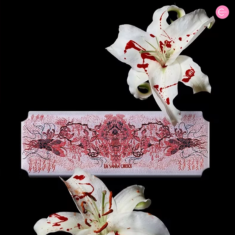 LA SANTA CROXX - The Flower of Abundance Resplendent Eyeshadow Palette