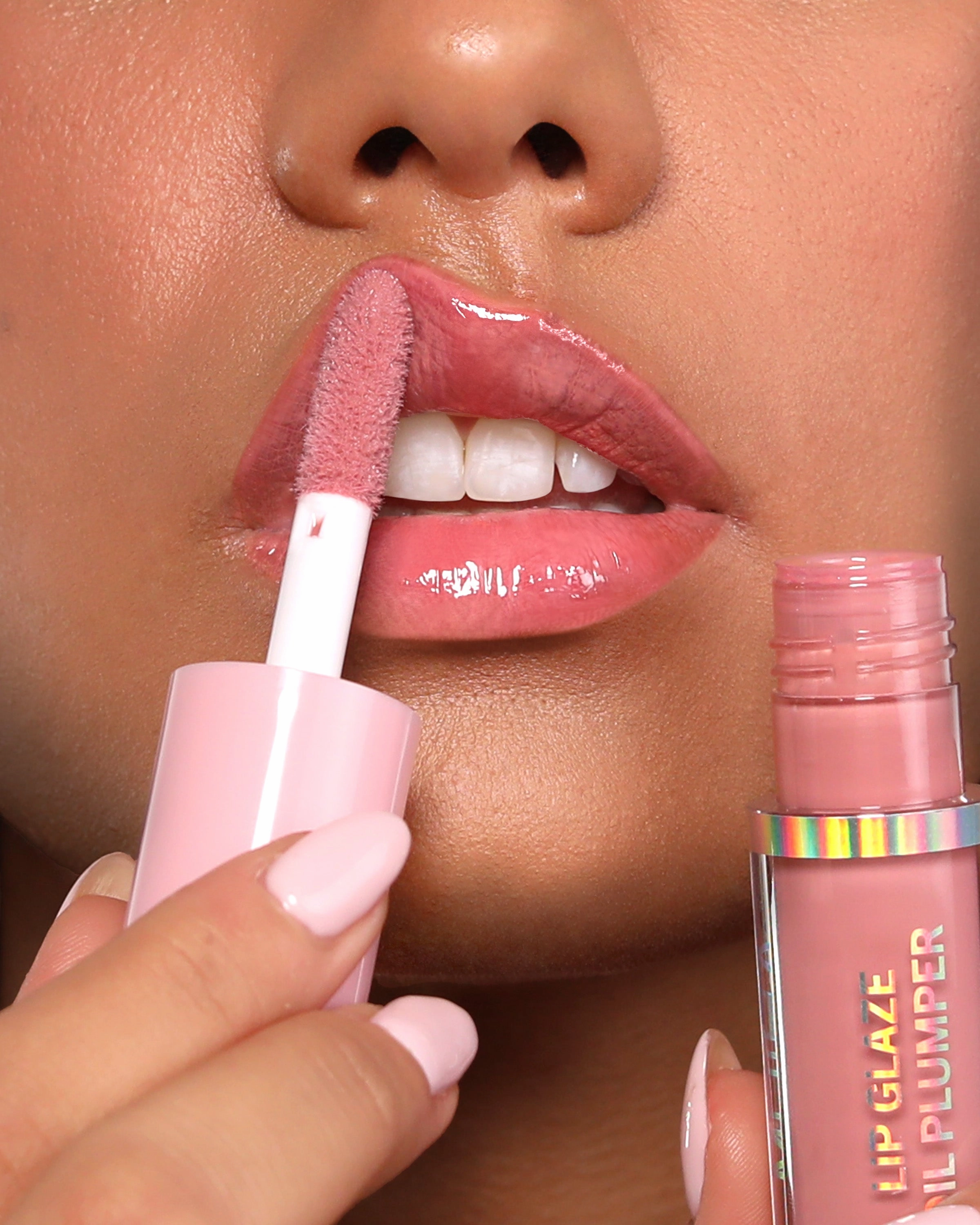 Lip Glaze Oil Plumper (003, Moody)