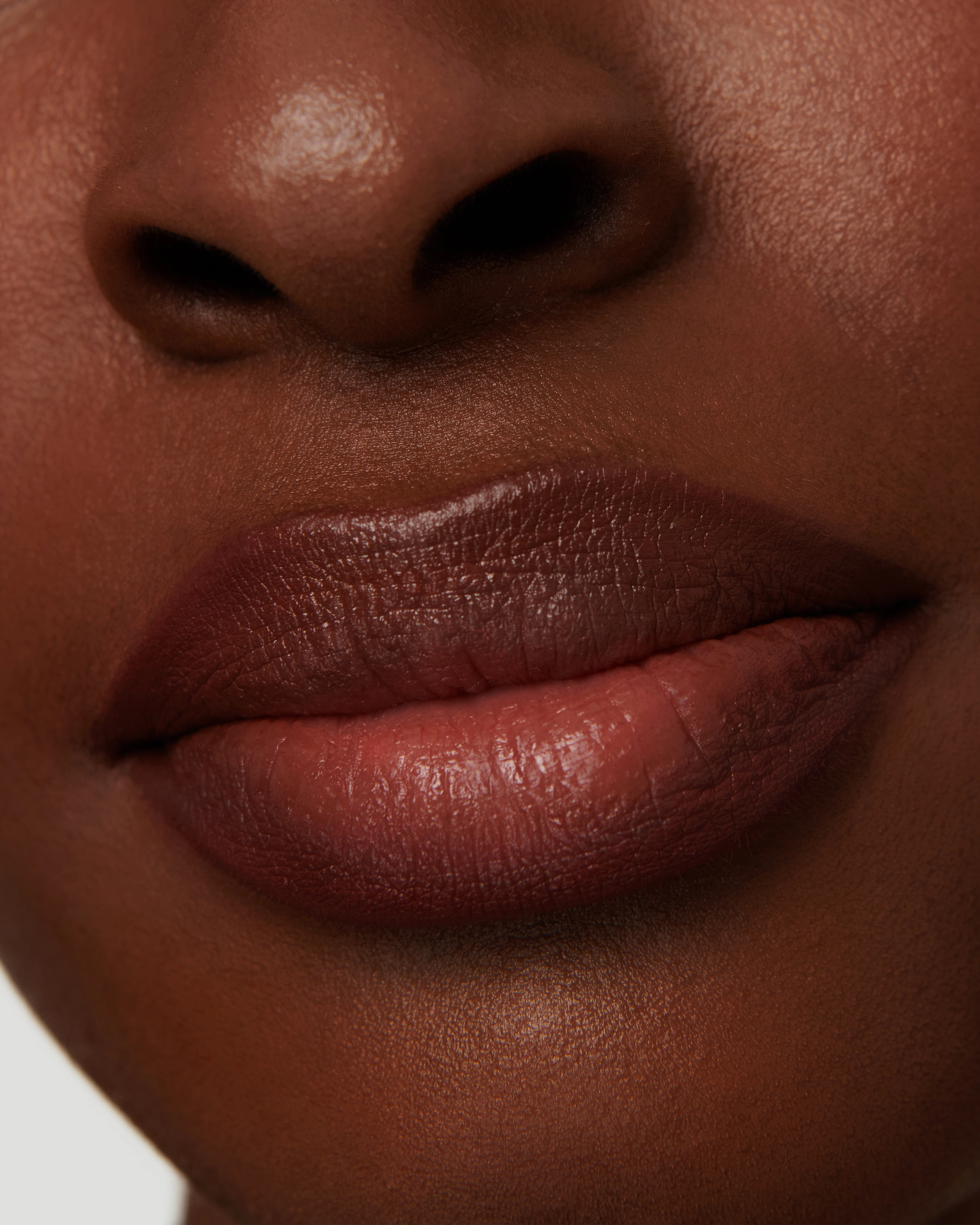 Shade 3N(Sculpt and Shade Lip Pencil)