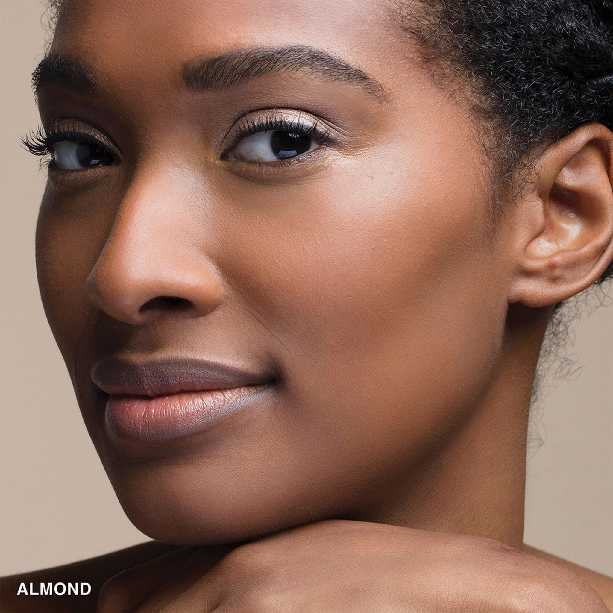 Skin Long-Wear Weightless Foundation SPF 15