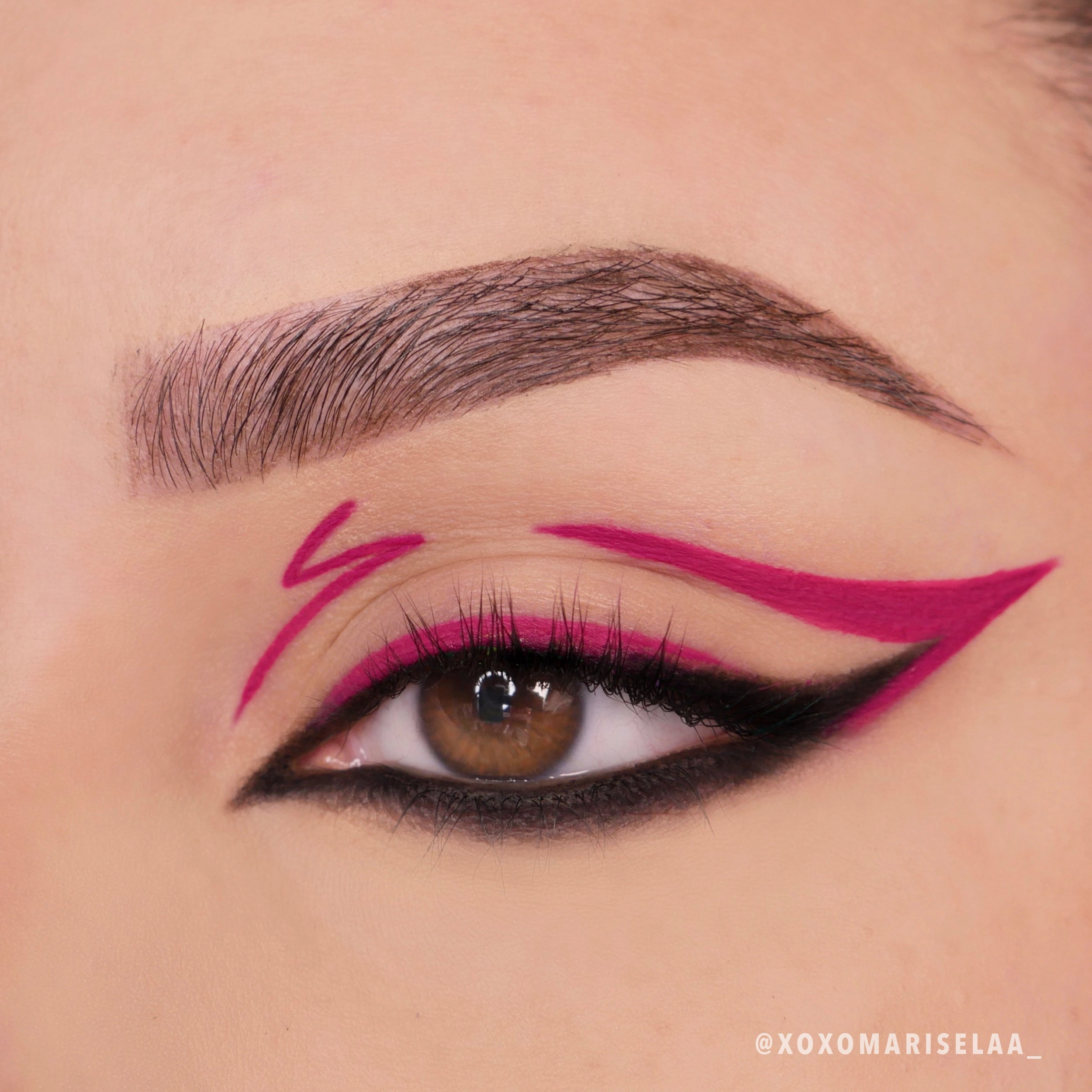Statement Gel Liner (002, Black)