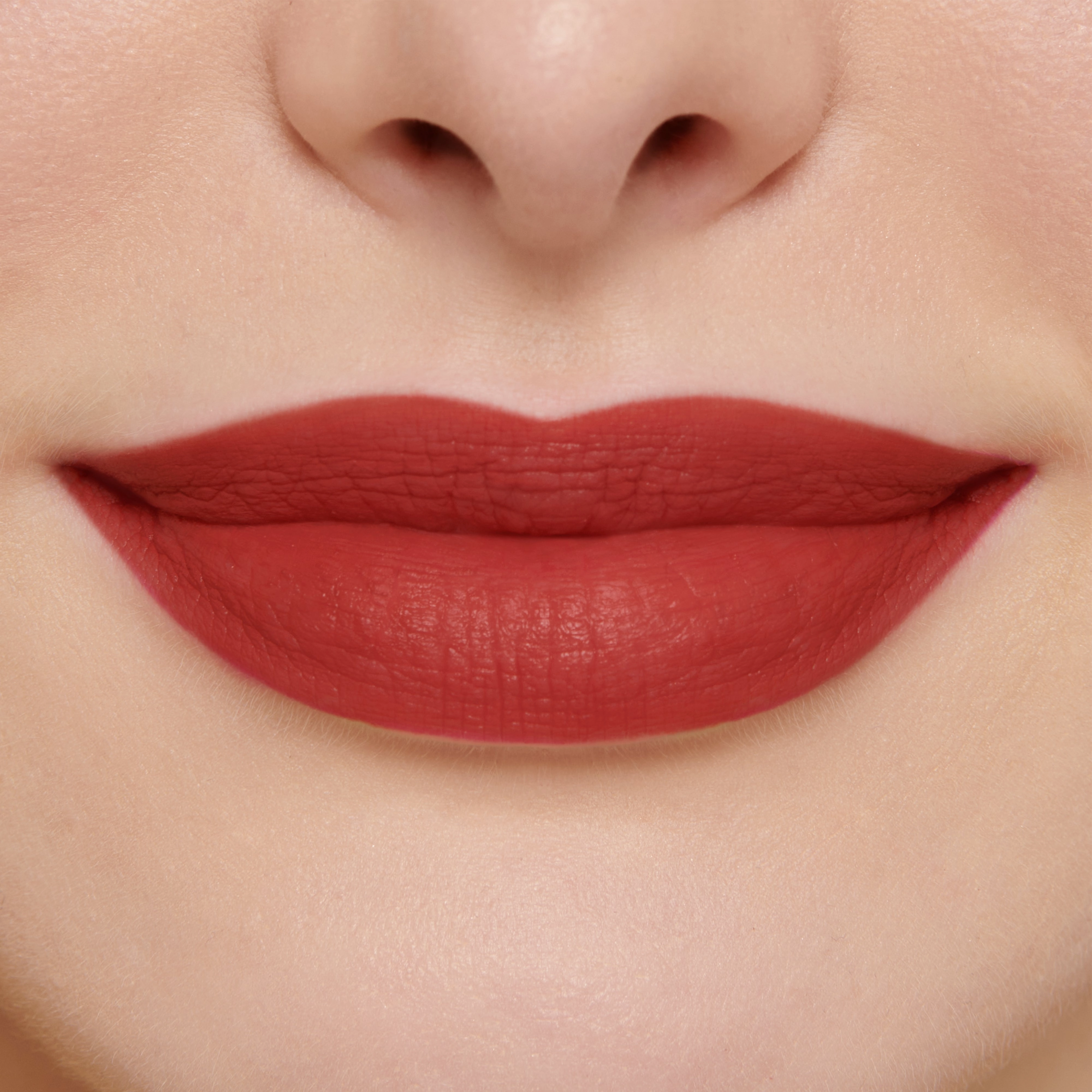 Velvet Enchantment (True Velvet Lip Colour)