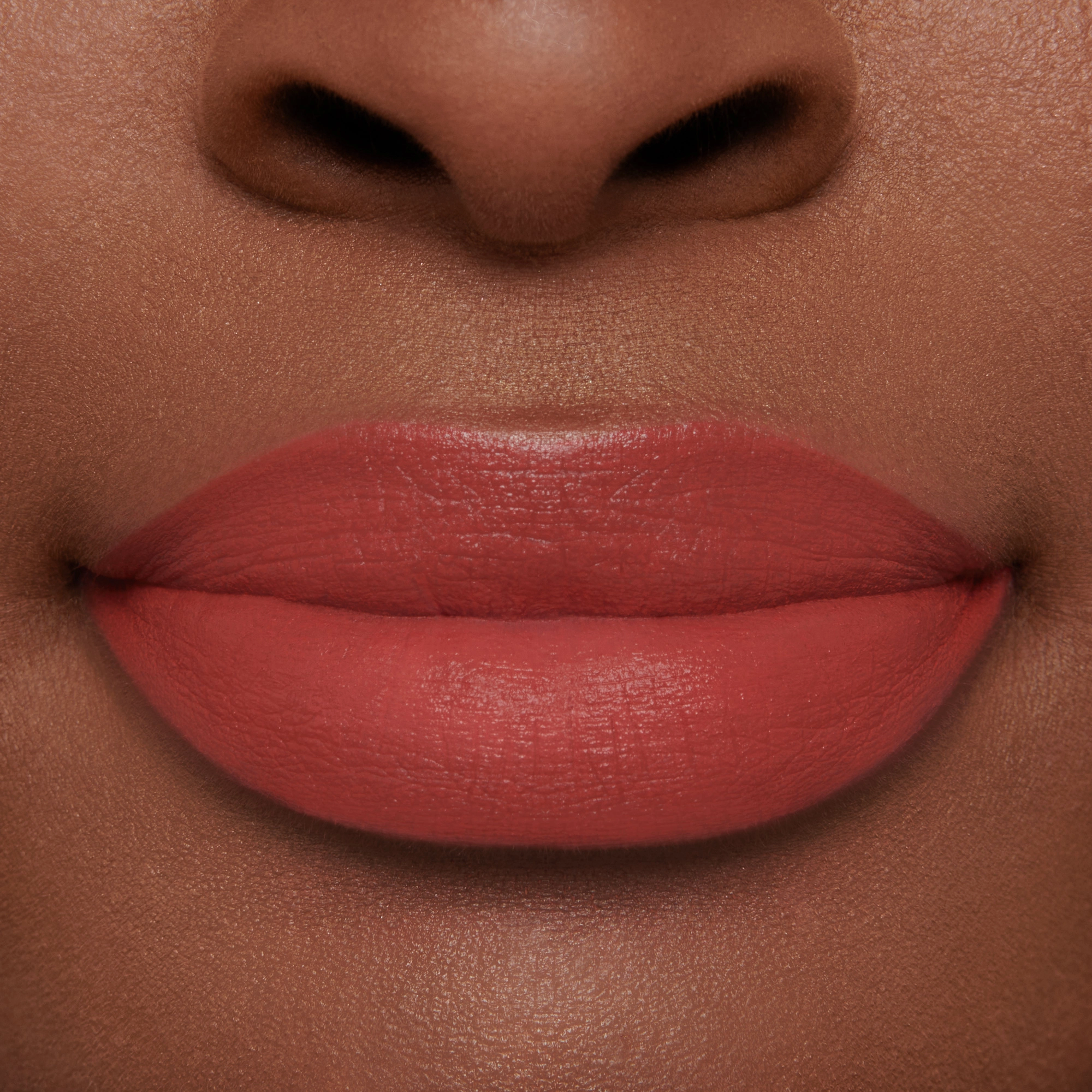 Velvet Enchantment (True Velvet Lip Colour)