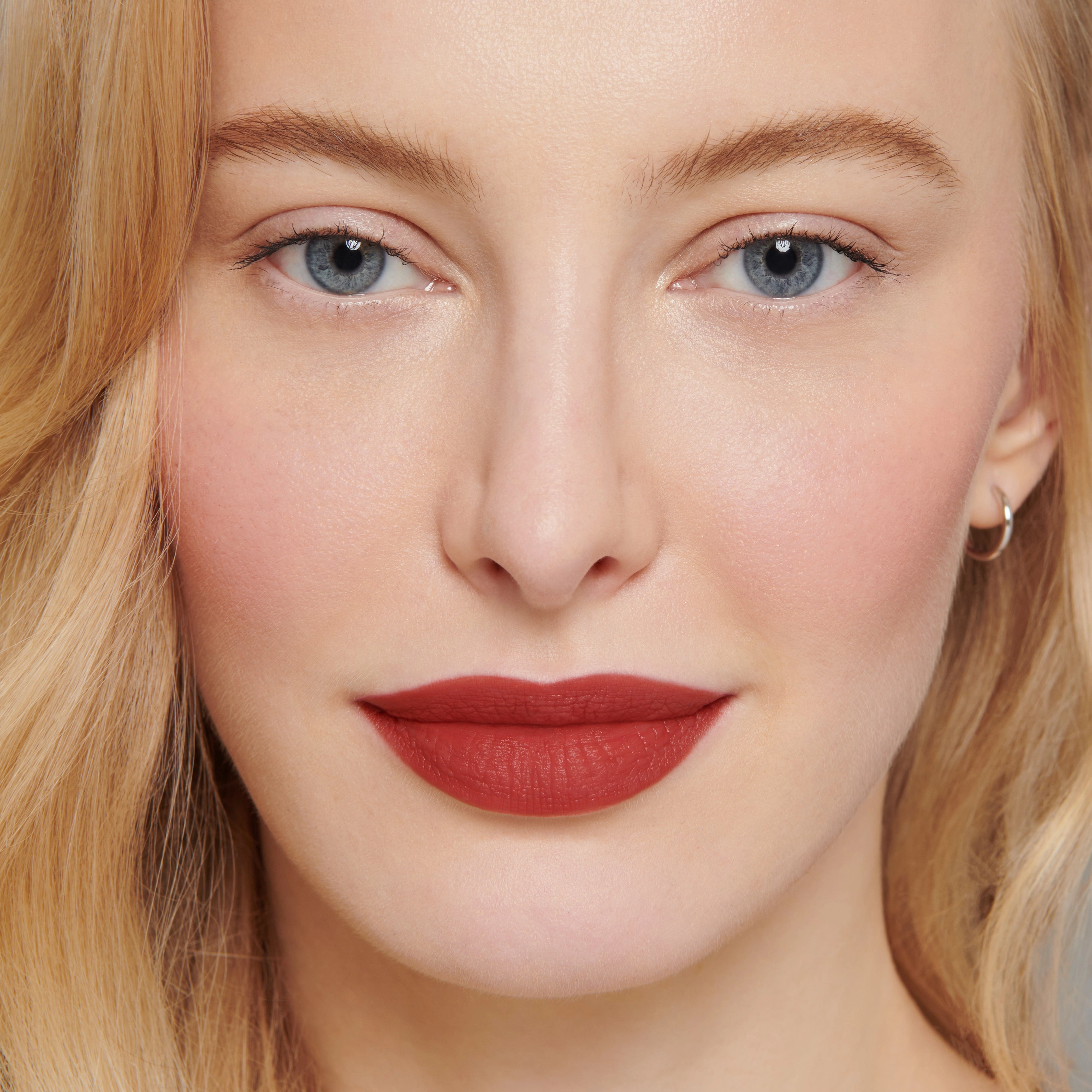 Velvet Enchantment (True Velvet Lip Colour)